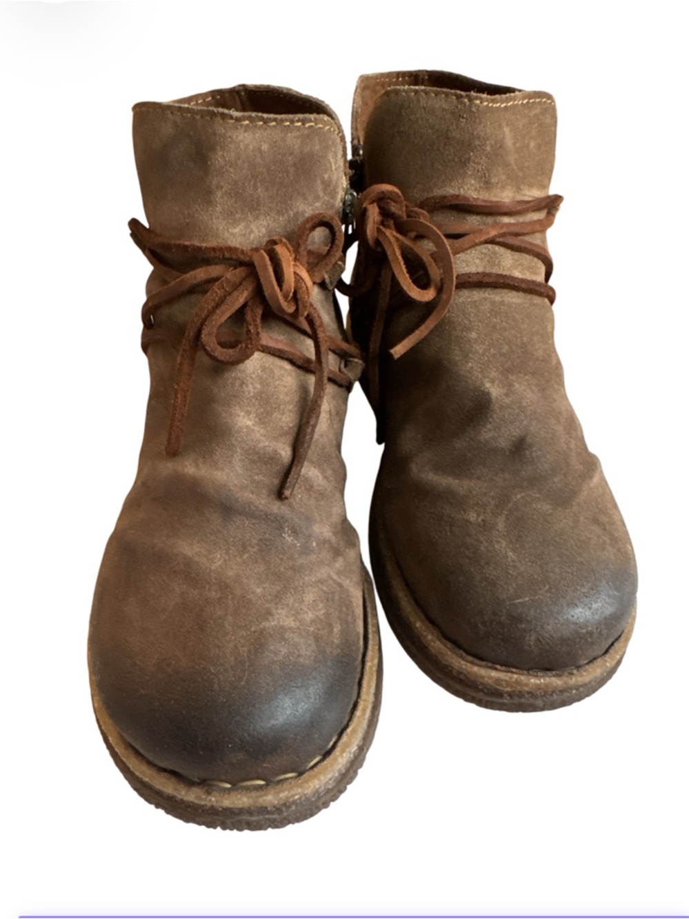 BORN Calyn Ankle Distressed Leather Boots Size 8.5 - Picture 4 of 4